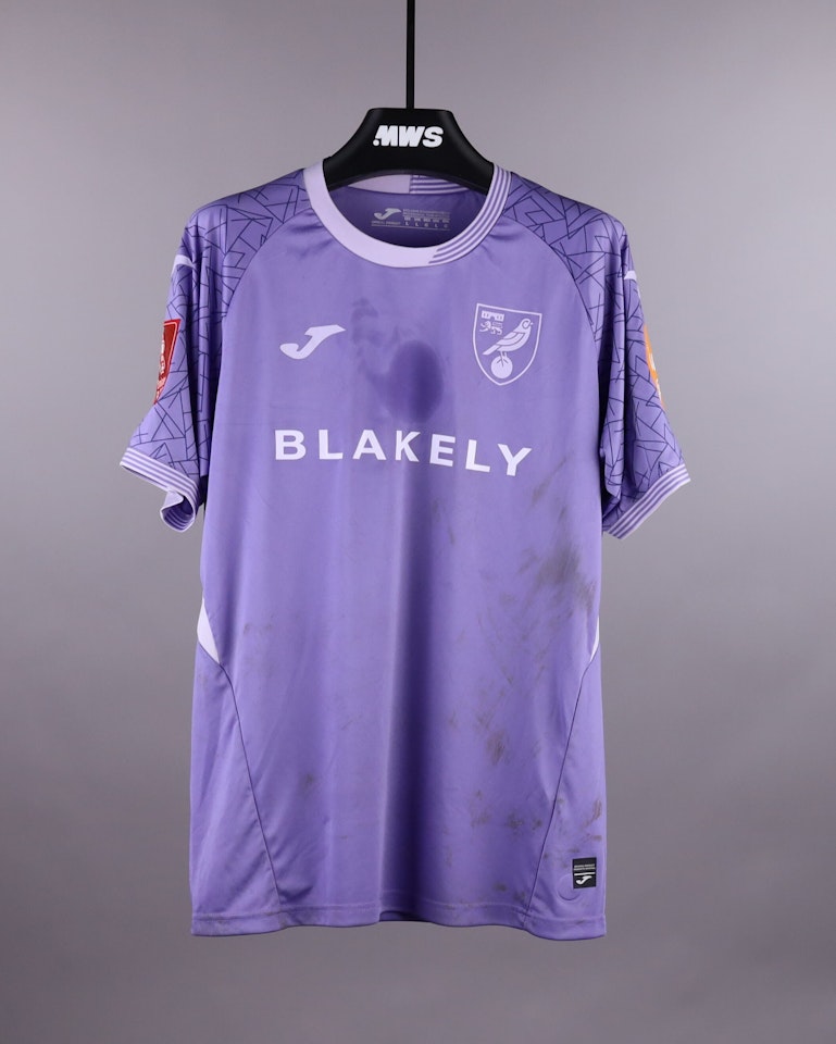 Daniel Grimshaw Norwich City shirt