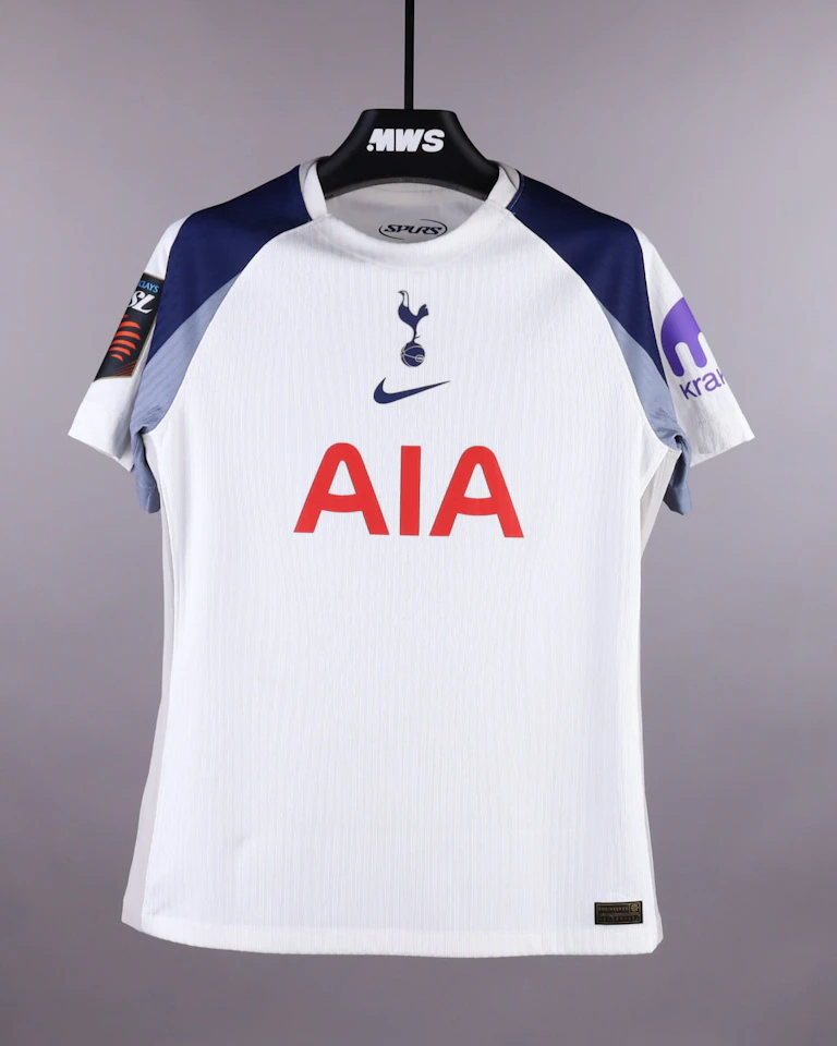 来自Tottenham Hotspur Women的Eveliina Summanen球衣
