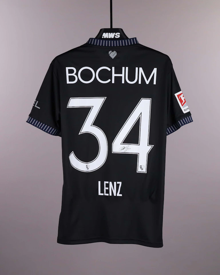 来自VfL Bochum 1848的Cajetan Benjamin Lenz球衣