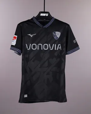 Koji Miyoshi  VfL Bochum 1848 shirt