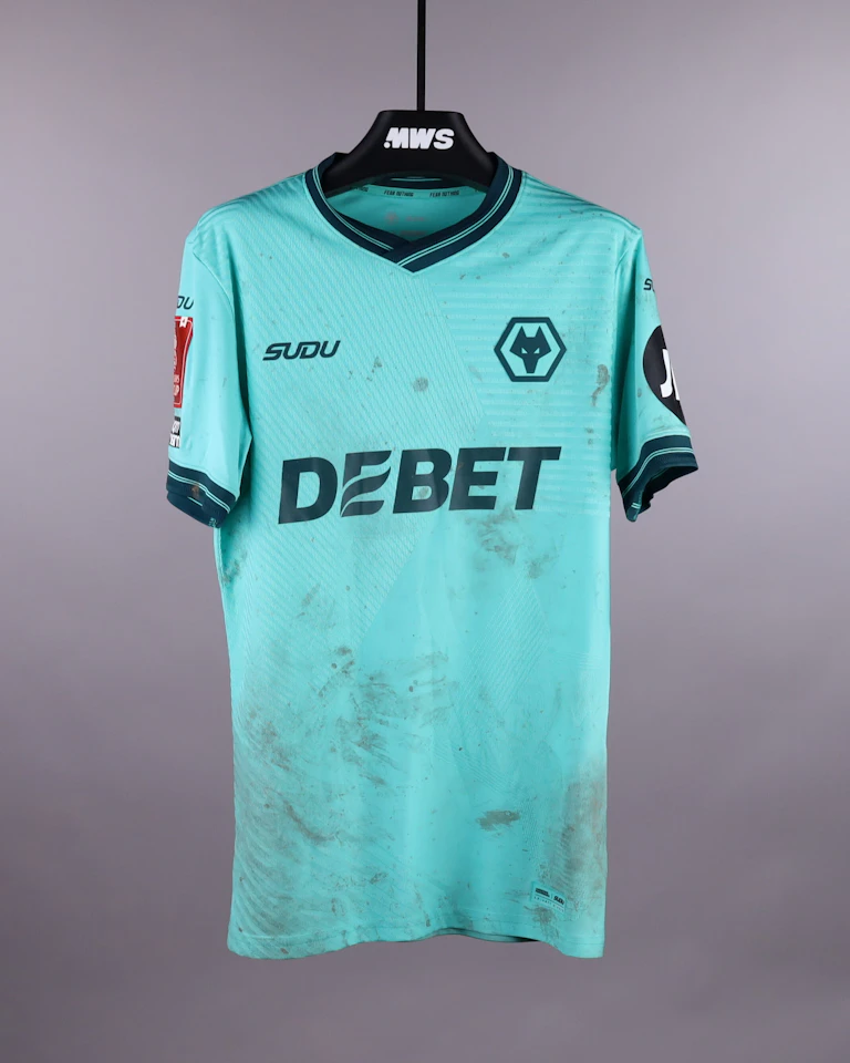 来自Wolverhampton Wanderers的Jackson Tchatchoua球衣