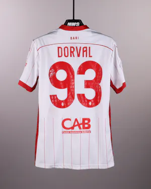 来自S.S.C. Bari的Emile Dorval球衣
