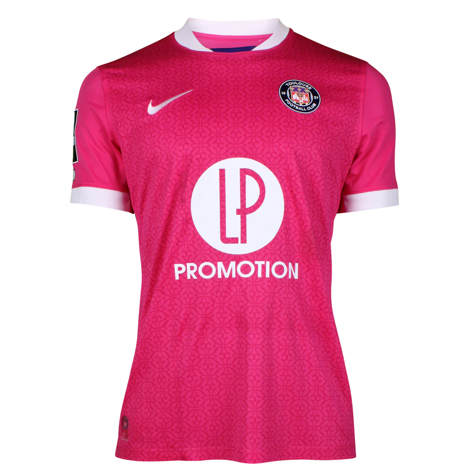 来自Toulouse FC的Charlie Cresswell球衣