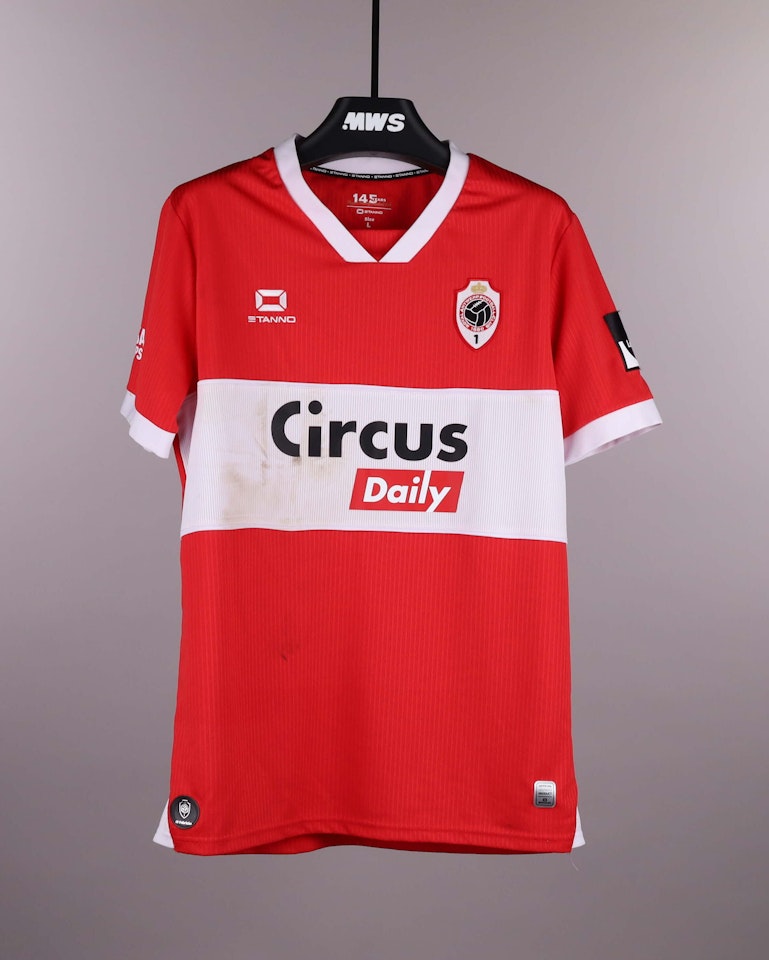 Yuto Tsunashima 綱島悠斗 Royal Antwerp FC shirt