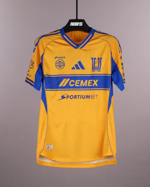 Jonathan Ozziel Herrera Morales Tigres UANL shirt