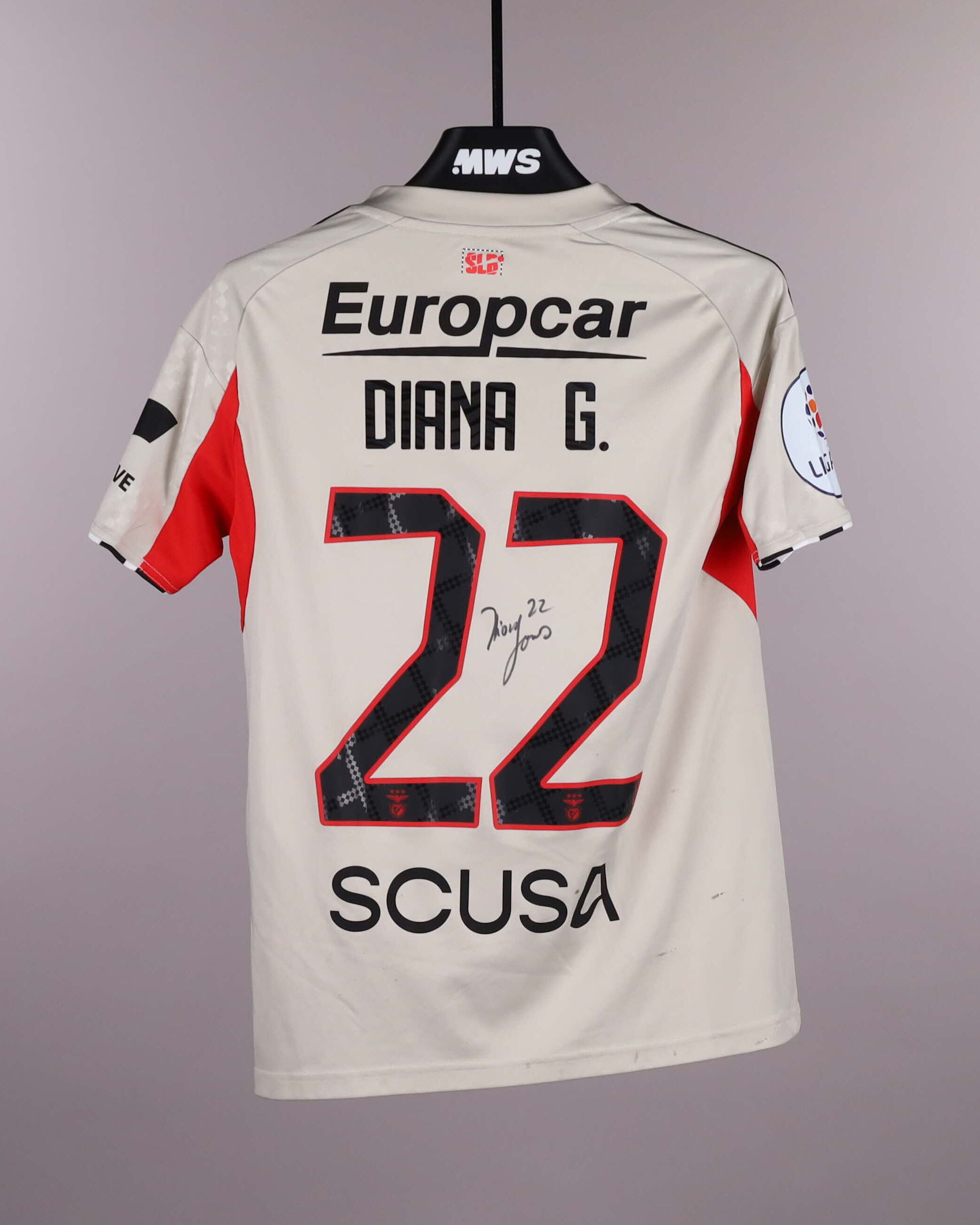 Official SL Benfica W Soccer Game-Worn Jerseys Auctions
