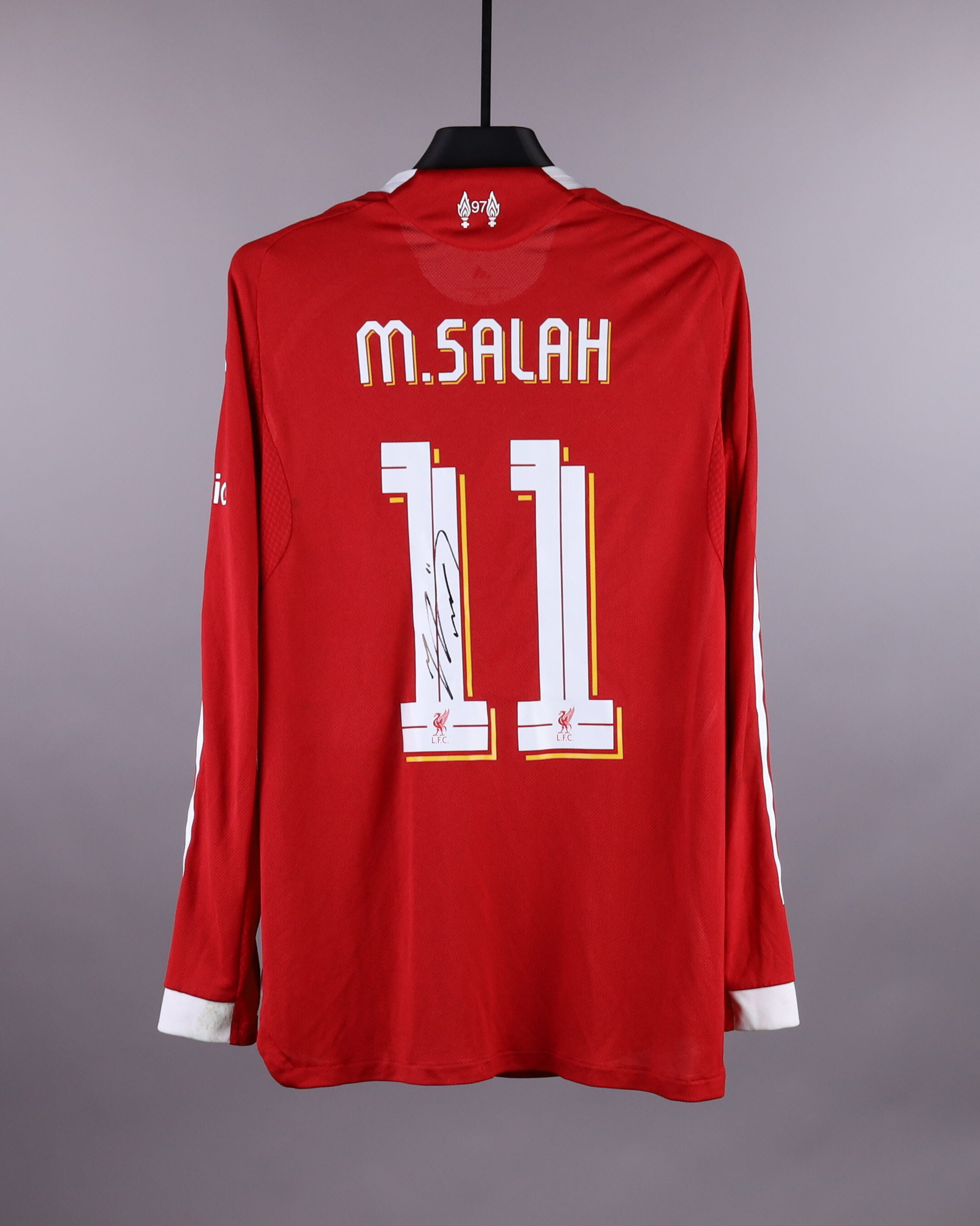 すべての MatchWornShirt アイテム - 本物のスポーツメモラビリアと