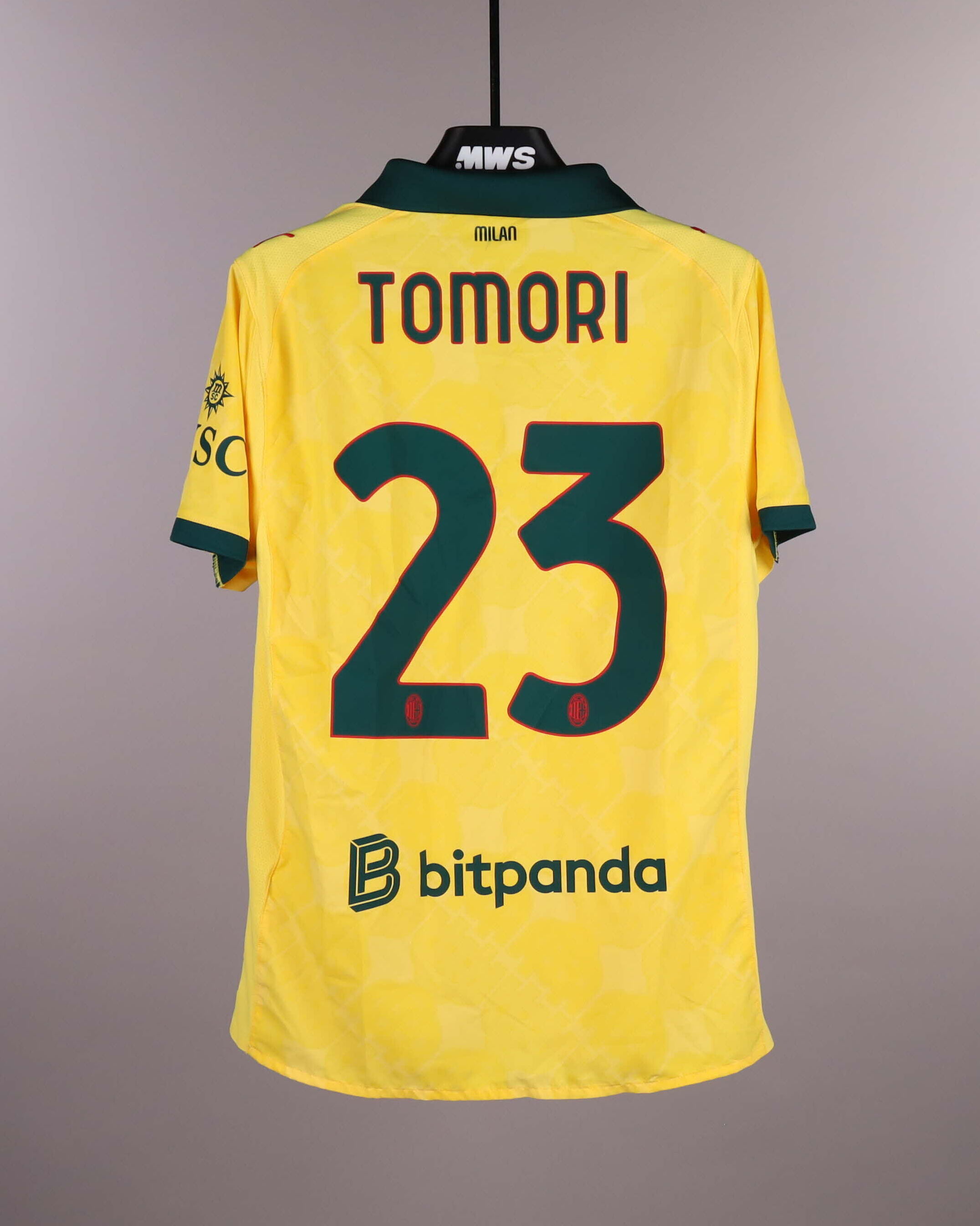 Fikayo Tomori AC Milan shirt