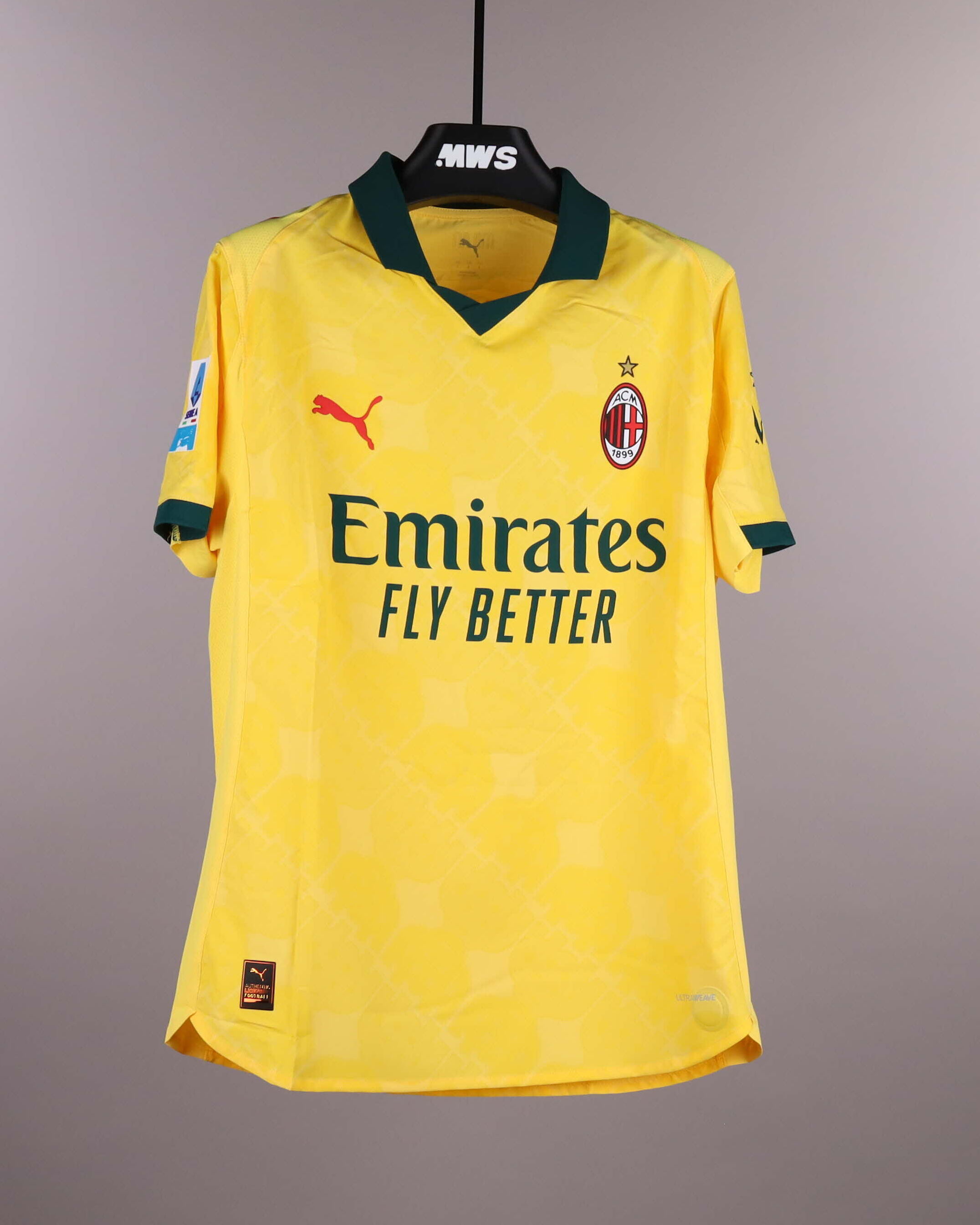 Christian Pulisic AC Milan shirt