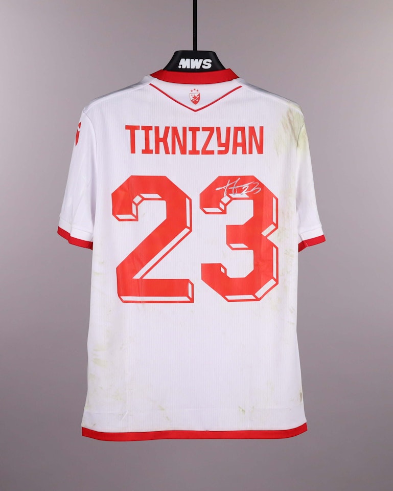 Nayair Tiknizyan FK Crvena zvezda shirt