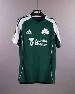 来自Panathinaikos的Vicente Taborda球衣