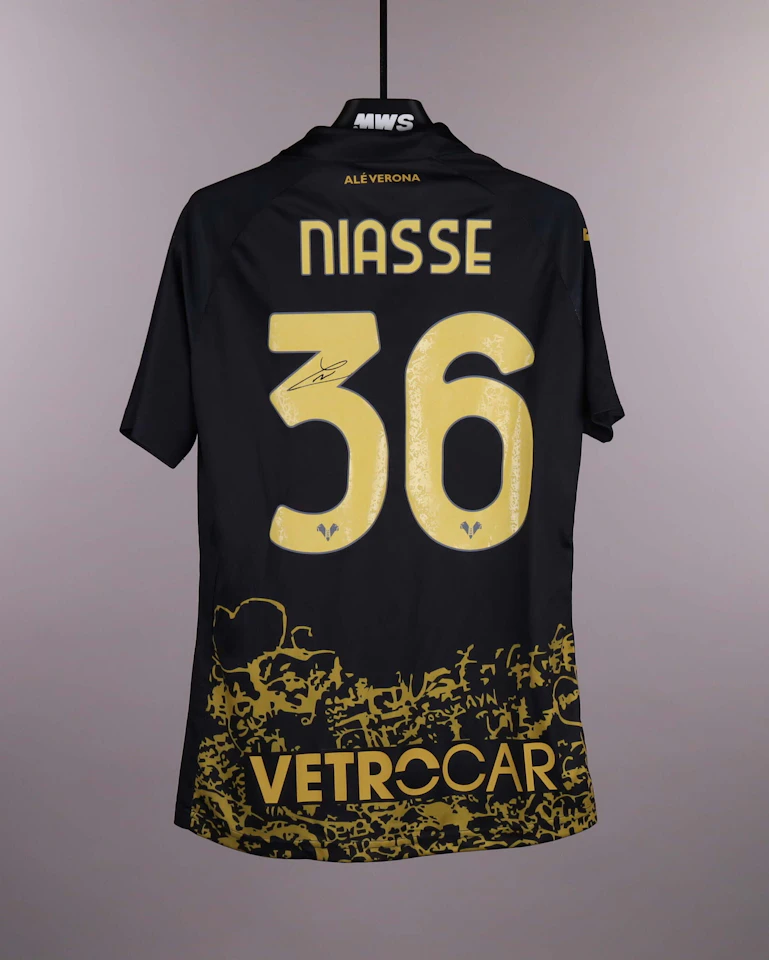 来自Hellas Verona FC的Cheikh Ahmet Tidian Niasse球衣