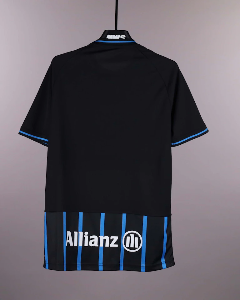 Squad Signed Shirt - 5