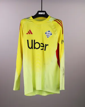 来自Como 1907的Jean Butez球衣