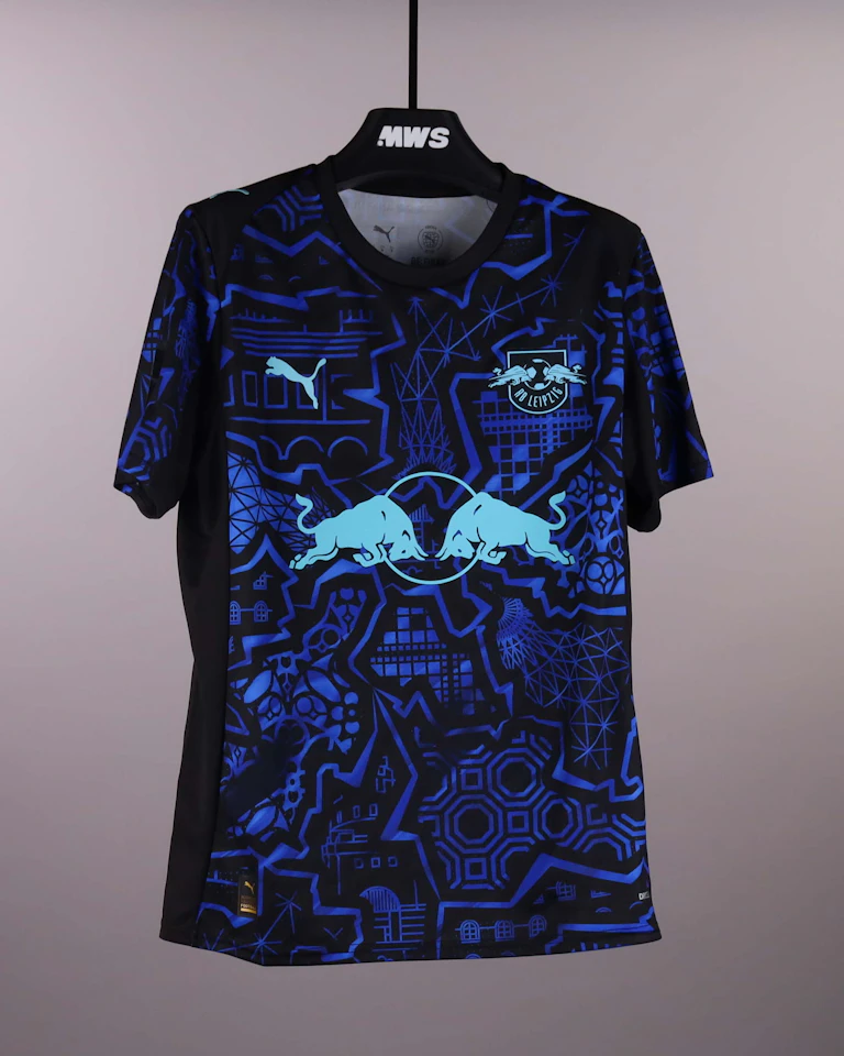 RB Leipzig 팀의 David Raum 셔츠