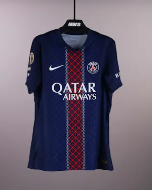 Gonçalo Ramos Paris Saint-Germain shirt