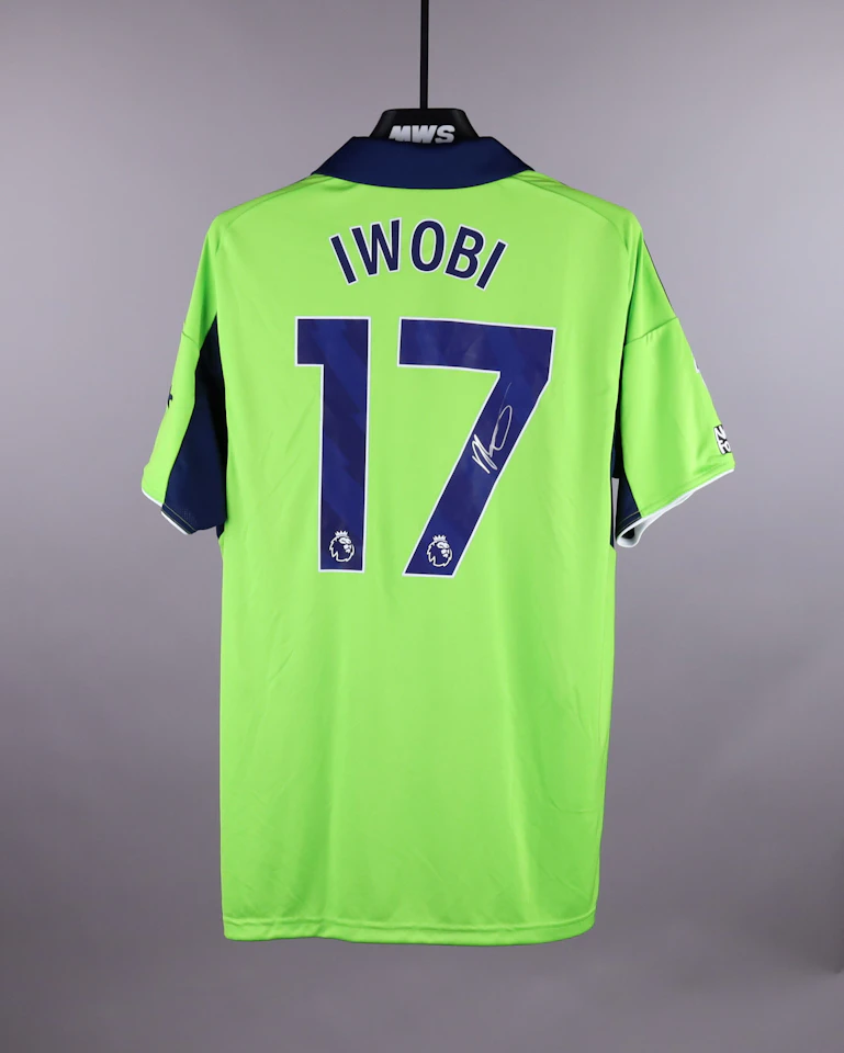 Alex Iwobi Fulham jersey