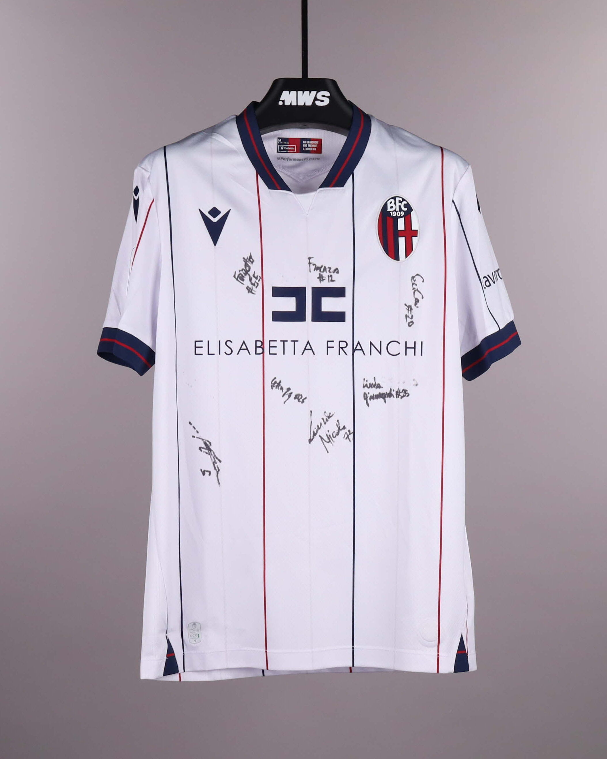 Women Squad Signed Shirt | MatchWornShirt