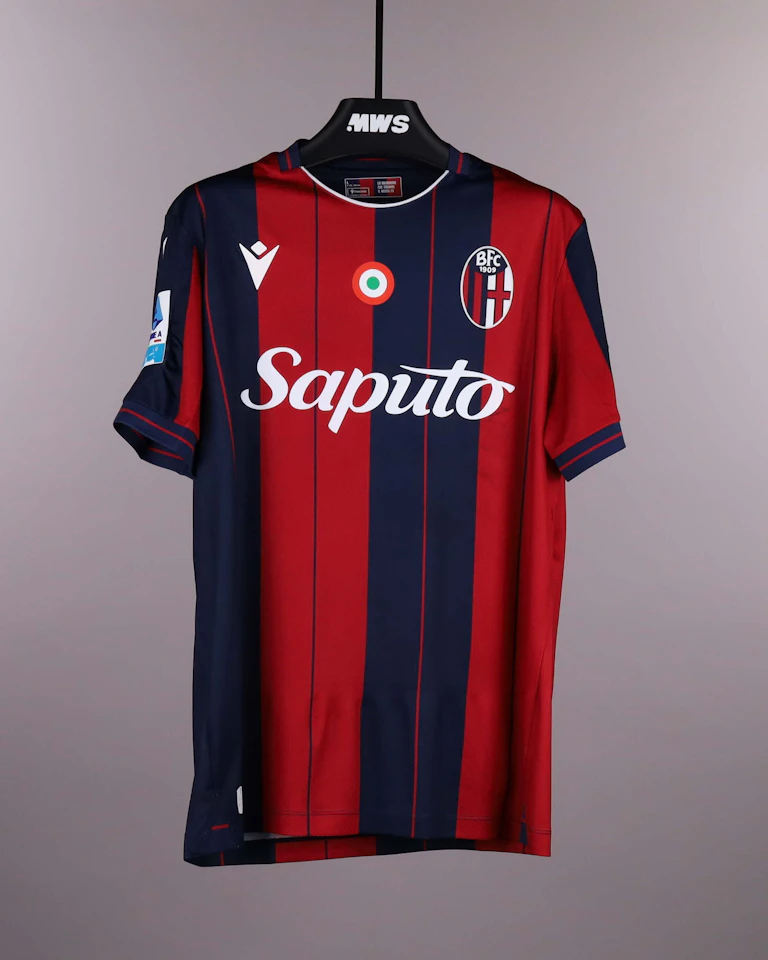 来自Bologna Fc 1909的João Mário Neto Lopes球衣