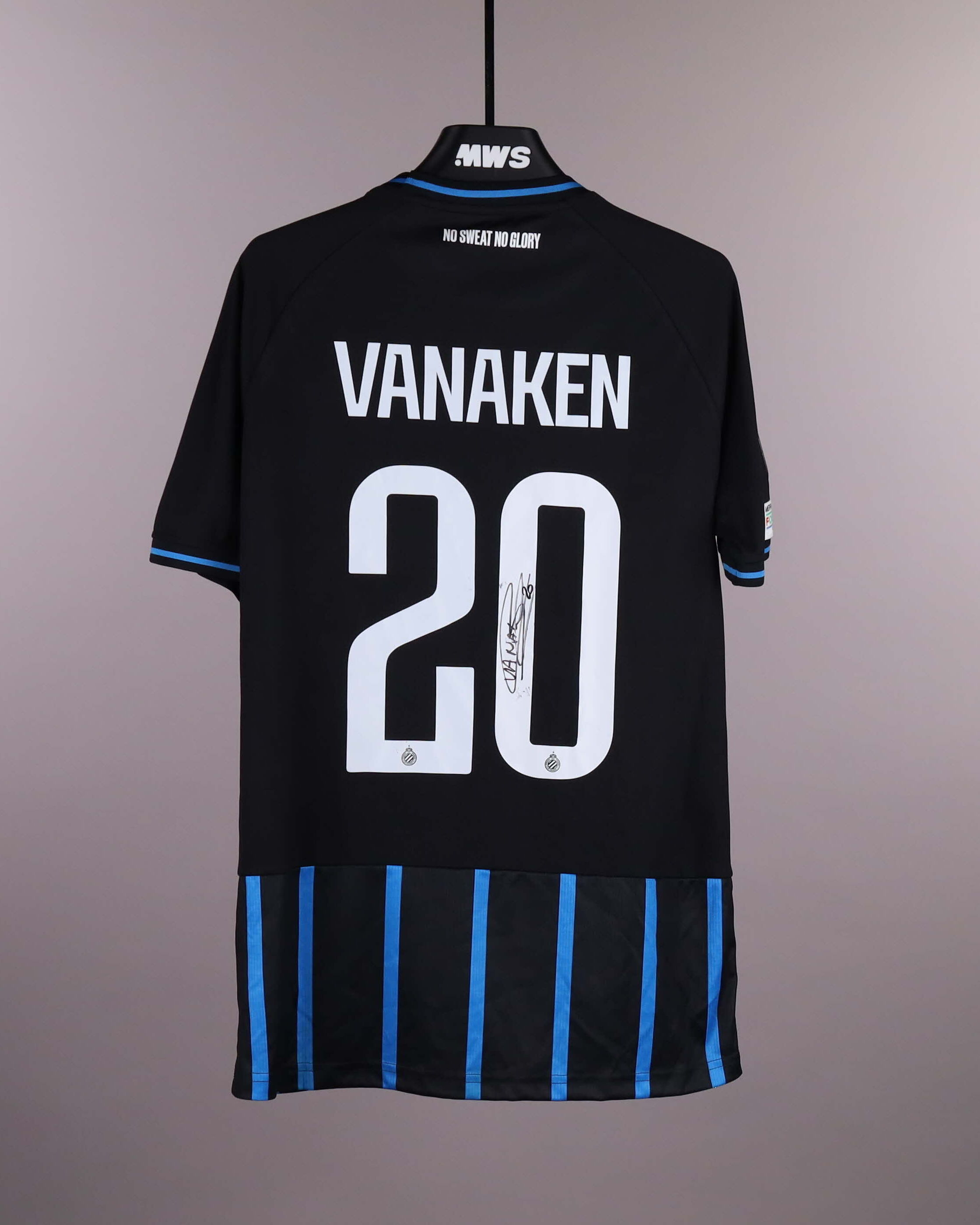 Hans Vanaken Club Brugge shirt