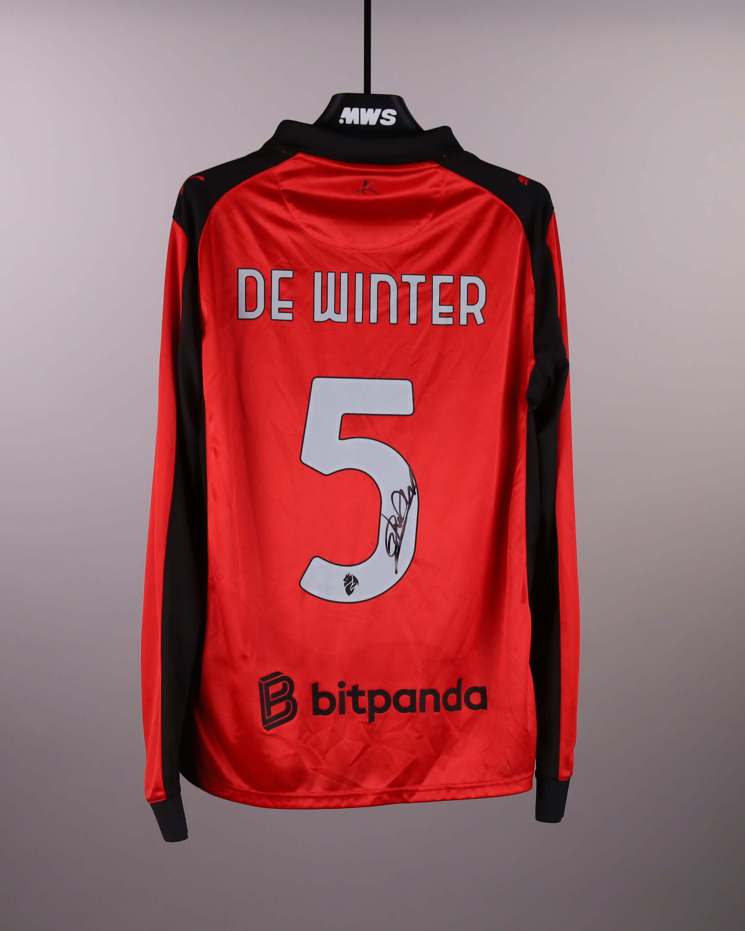 Koni De Winter AC Milan shirt