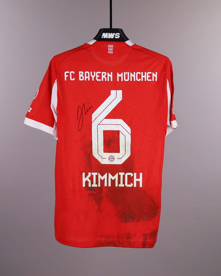 Joshua Kimmich FC Bayern München shirt