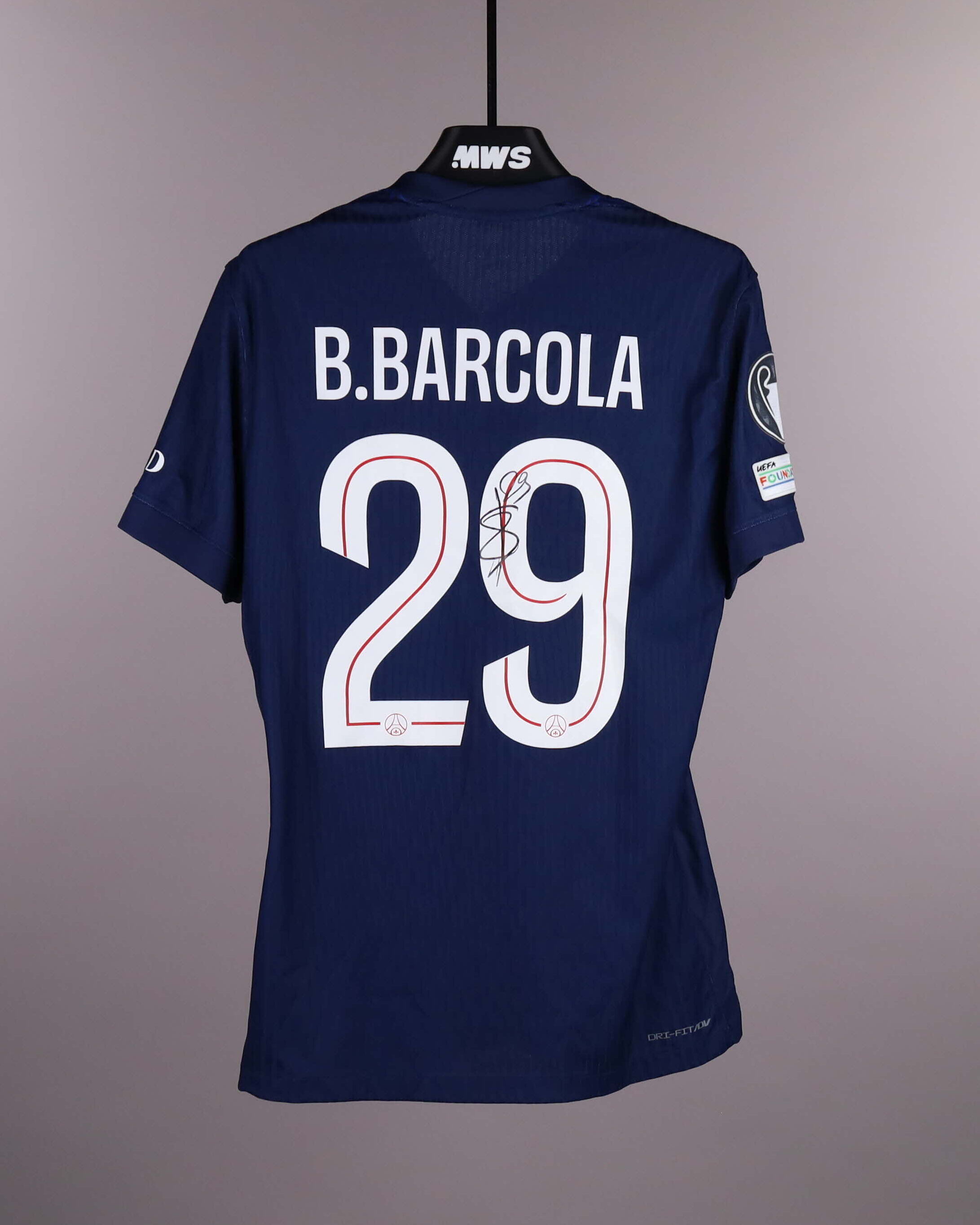 Bradley Barcola Paris Saint-Germain shirt