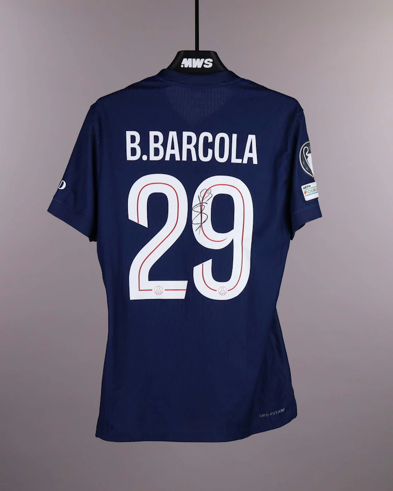 Bradley Barcola Paris Saint-Germain shirt