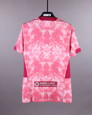 Squad Signed Shirt - 3