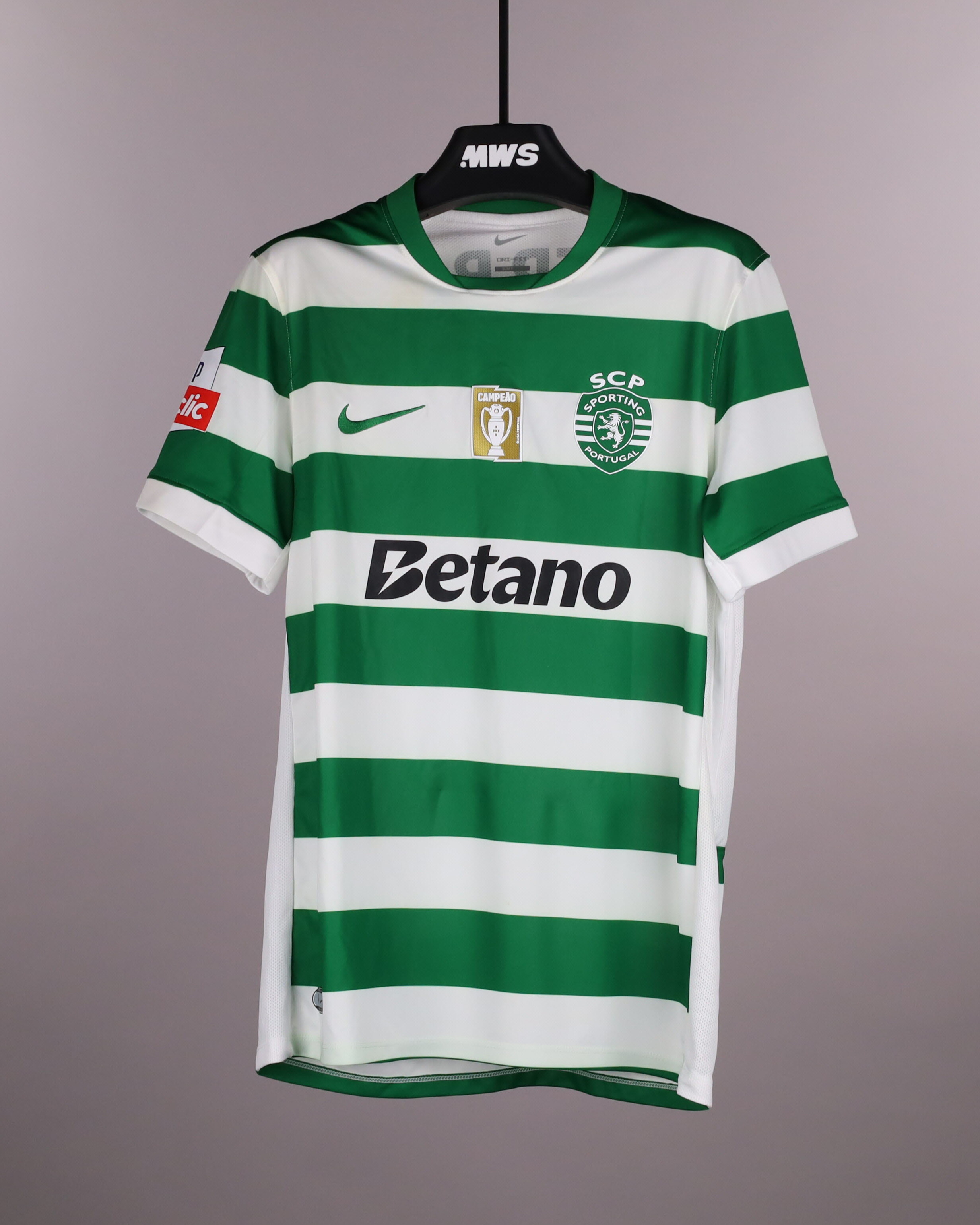 Morten Hjulmand Sporting CP shirt