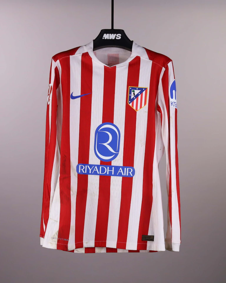 来自Atlético de Madrid的Rodrigo Mendoza球衣