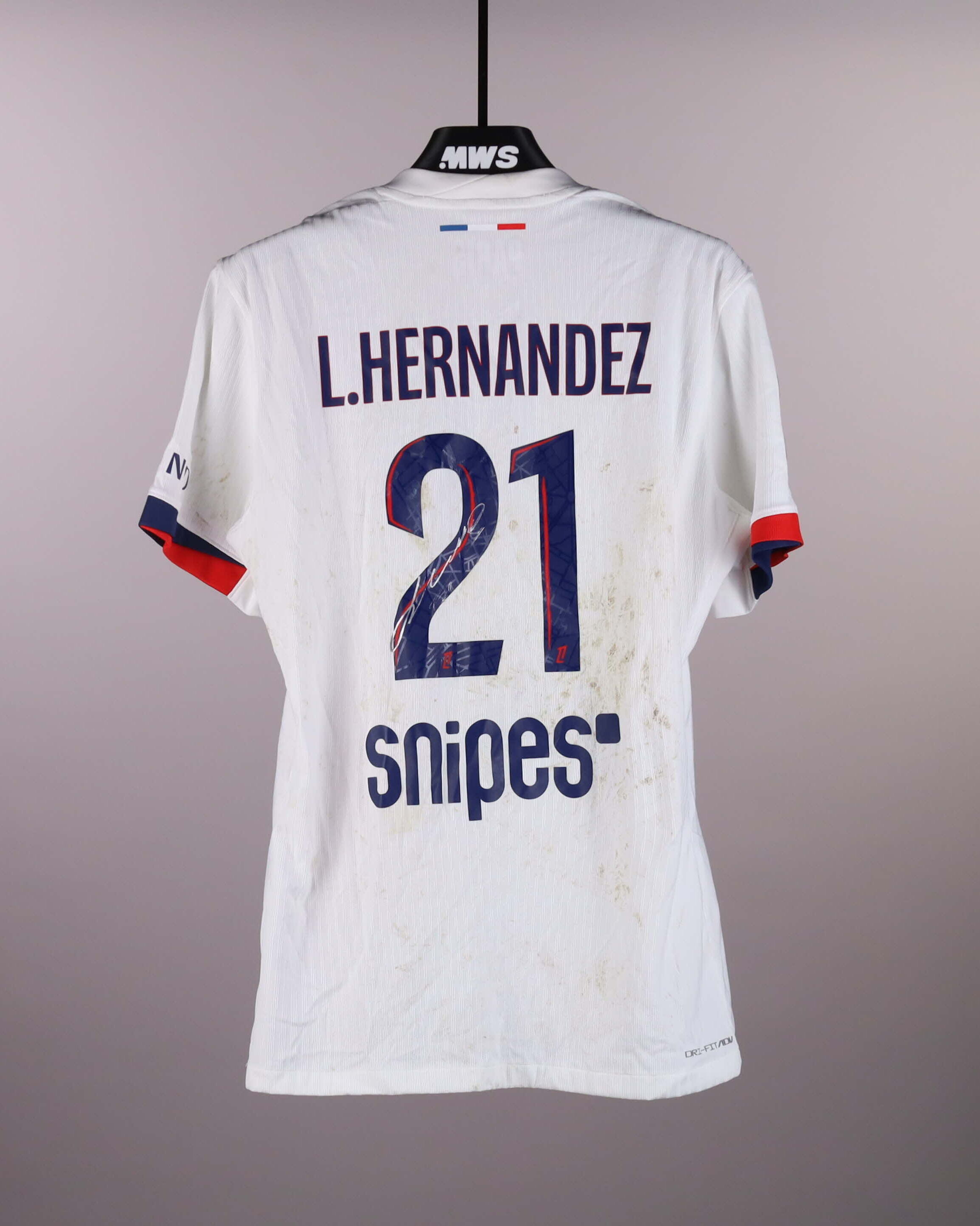 Lucas Hernández Paris Saint-Germain shirt