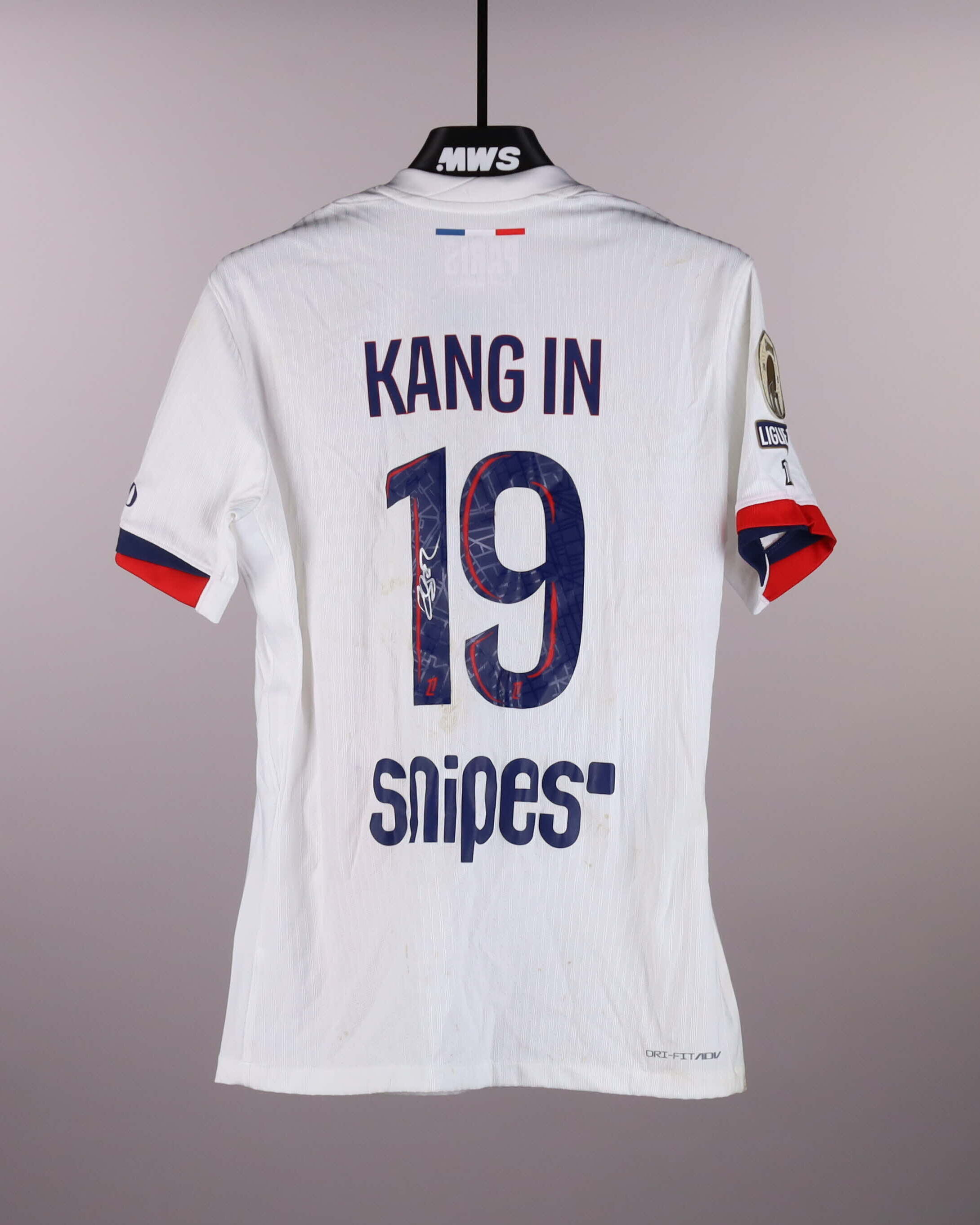 Kang-In Lee 이강인 Paris Saint-Germain shirt