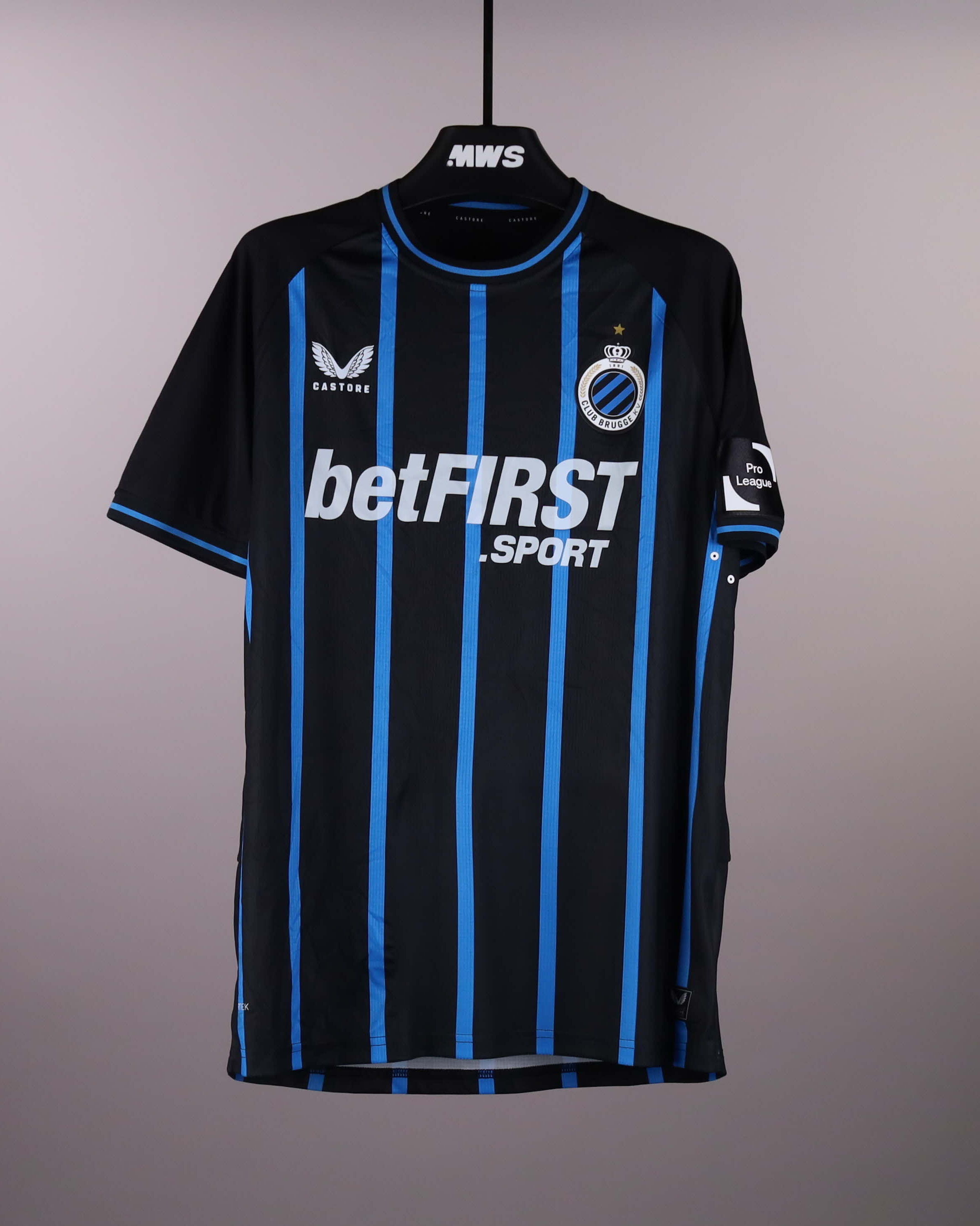 Hans Vanaken Club Brugge shirt