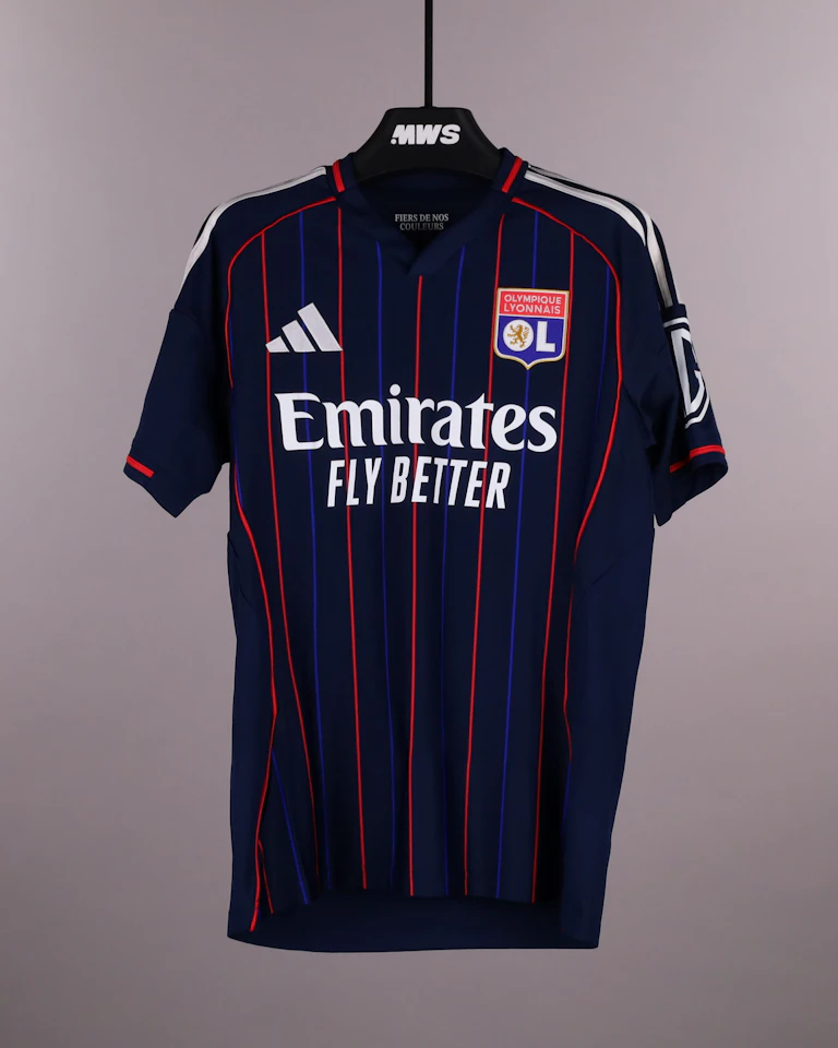Corentin Tolisso Olympique Lyonnais shirt