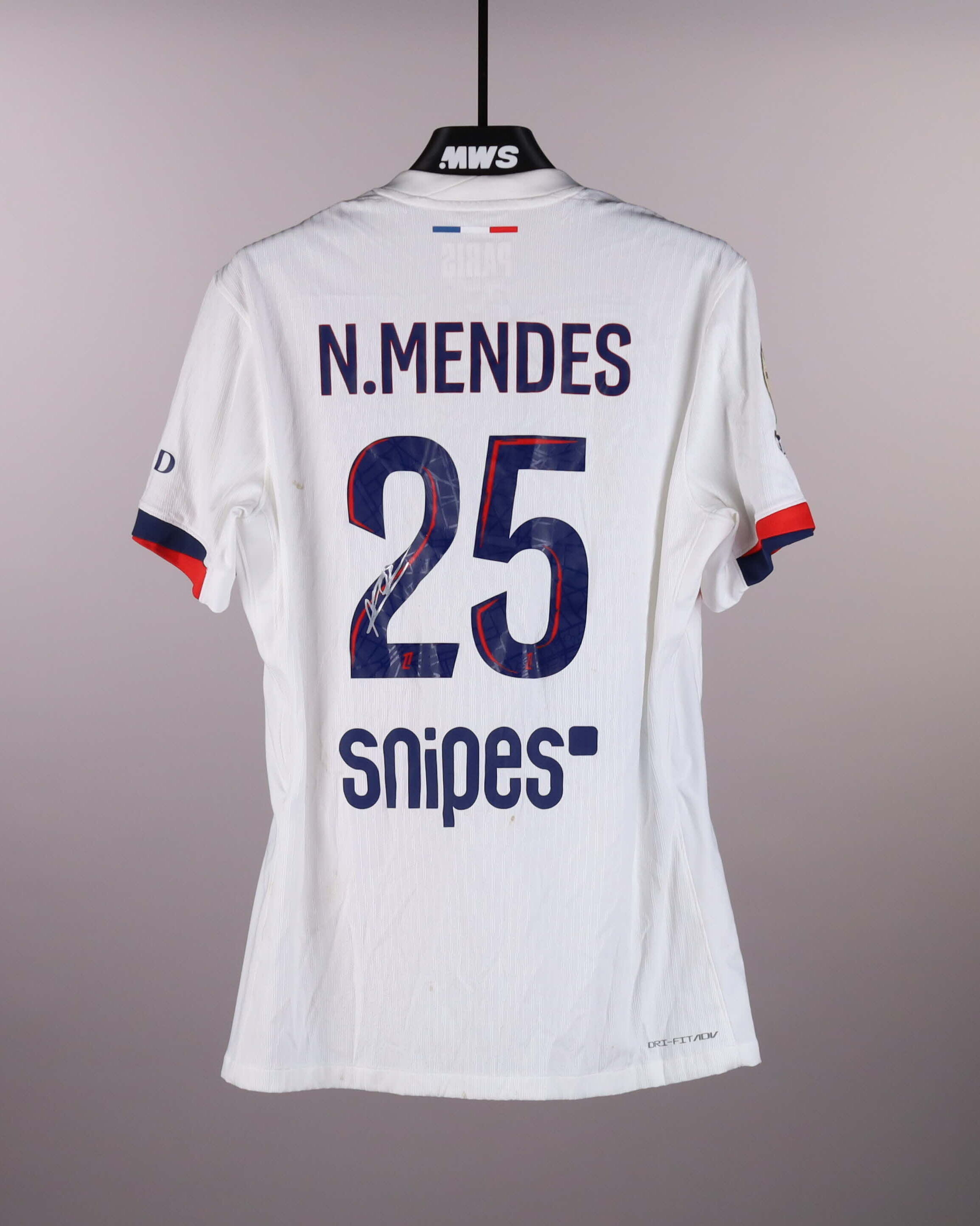 Nuno Mendes Paris Saint-Germain shirt