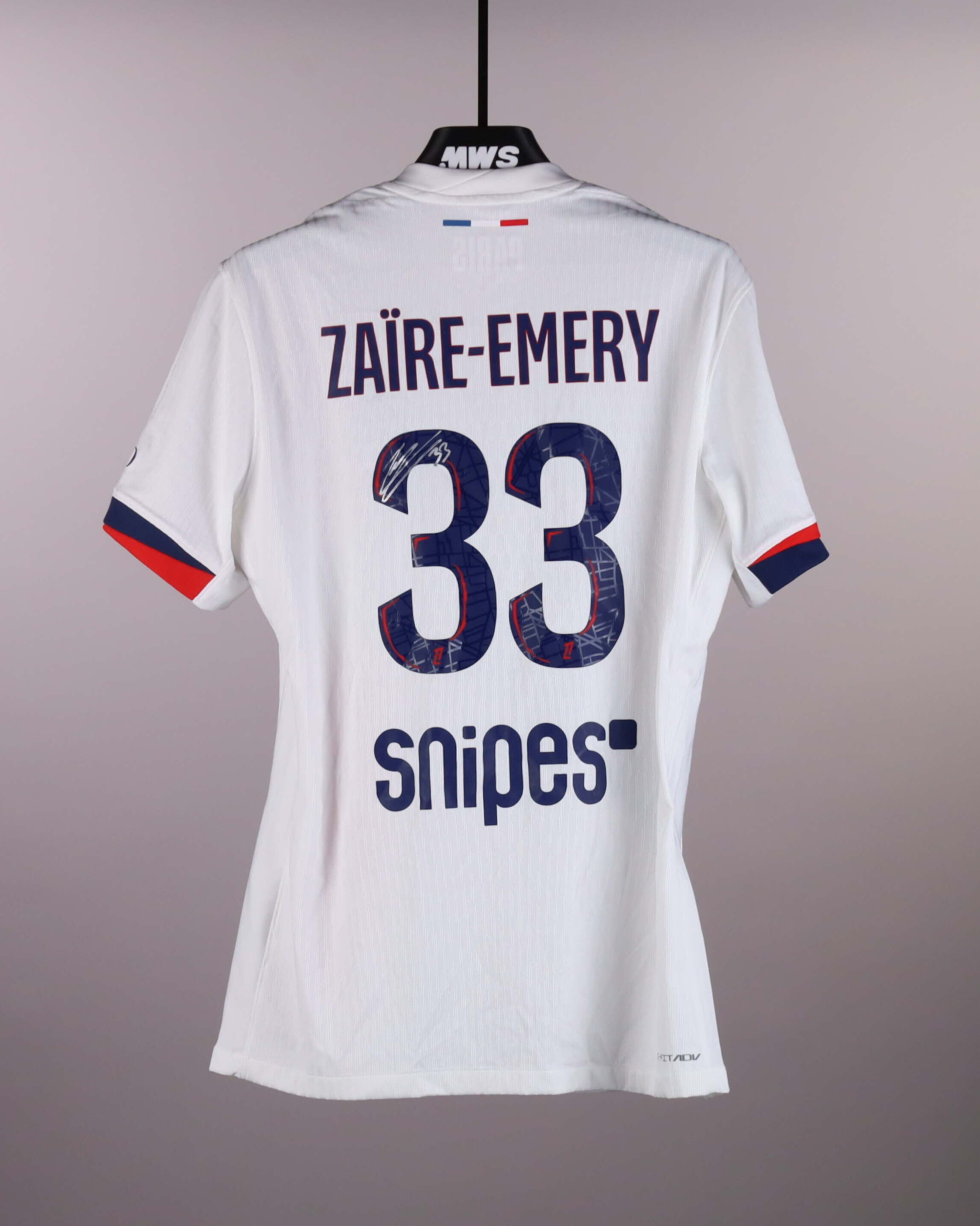Warren Zaïre-Emery Paris Saint-Germain shirt