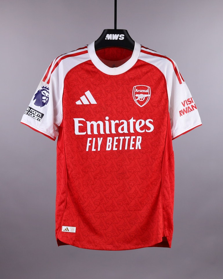 Jurriën Timber Arsenal shirt
