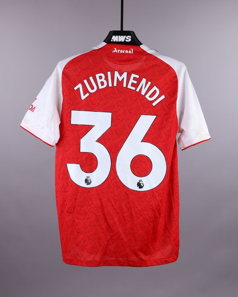 Martín Zubimendi Arsenal shirt