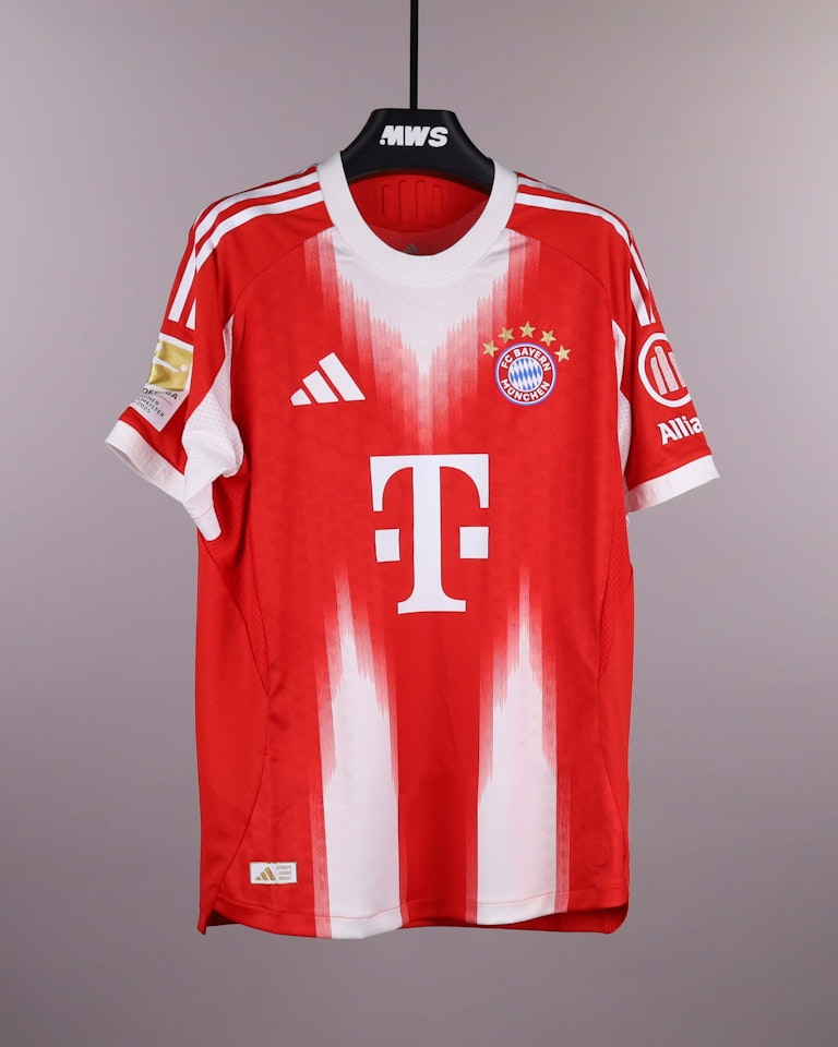 Harry Kane FC Bayern München shirt