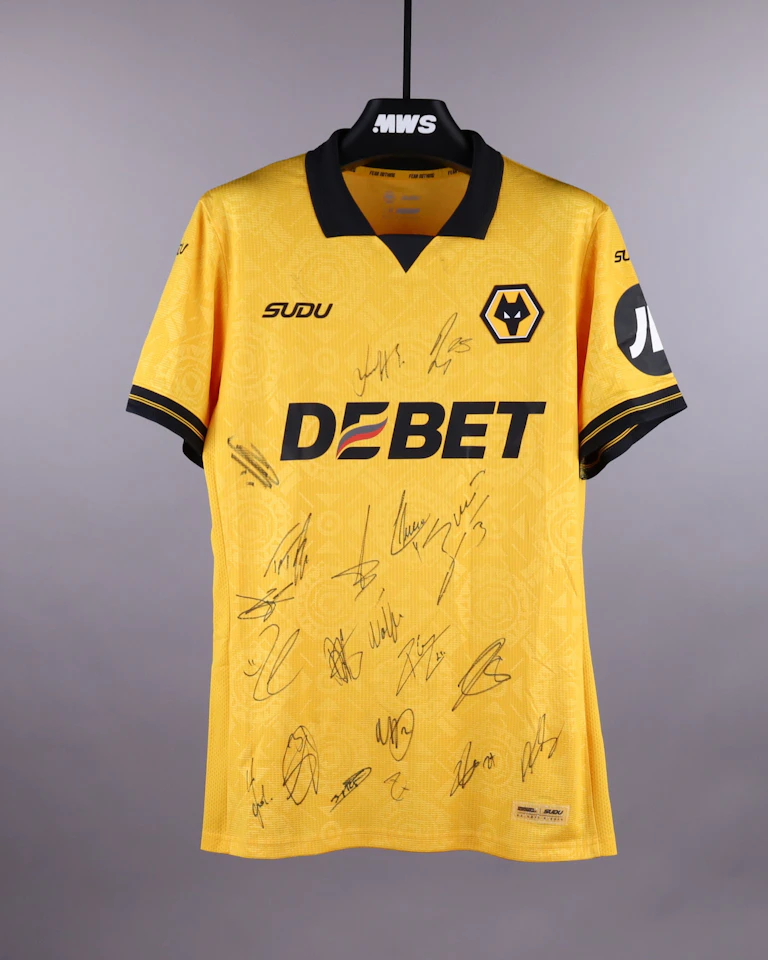 Squad Signed Shirt - 1