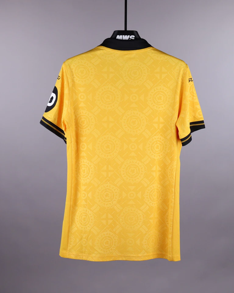 Squad Signed Shirt - 1