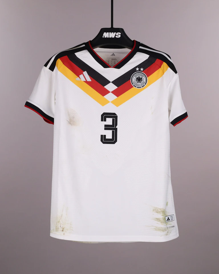 Camilla Küver Germany W shirt