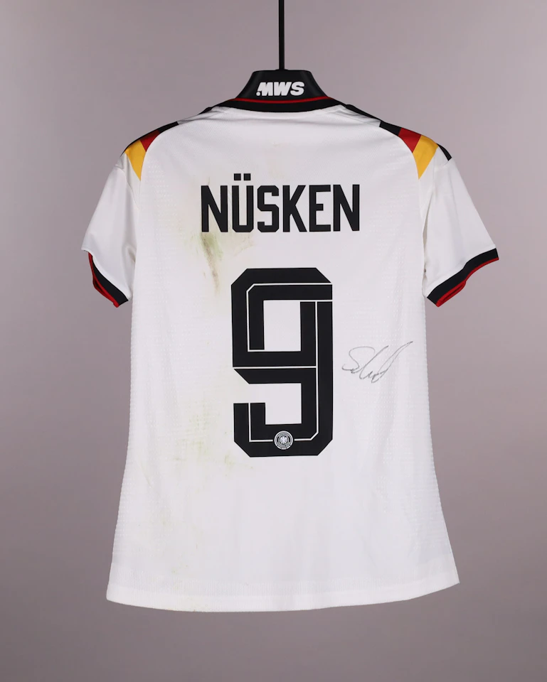 Sjoeke Nüsken Germany W shirt
