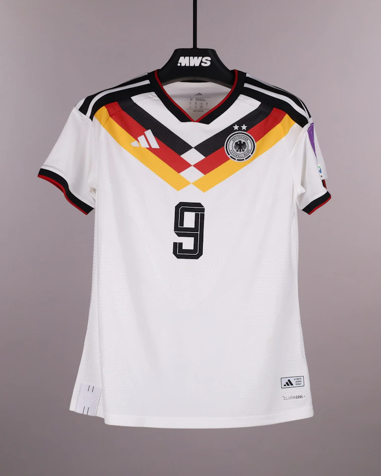Sjoeke Nüsken Germany W shirt