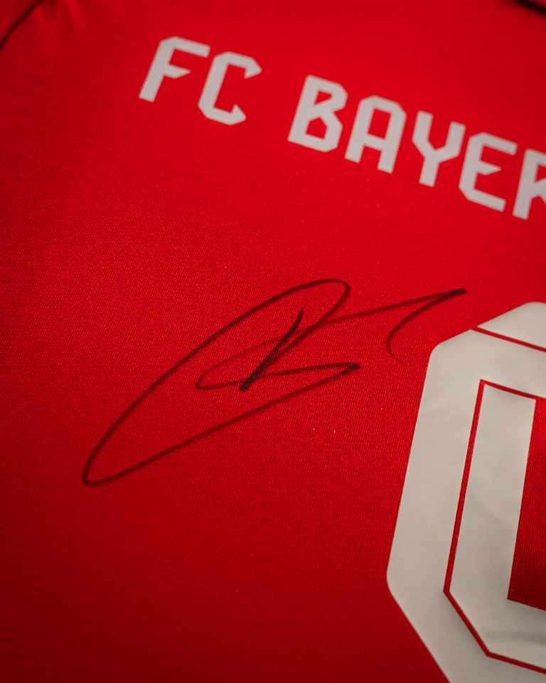 Harry Kane | Limited Edition Framed Signed Home Shirt