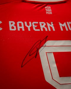 Harry Kane | Limited Edition Framed Signed Home Shirt