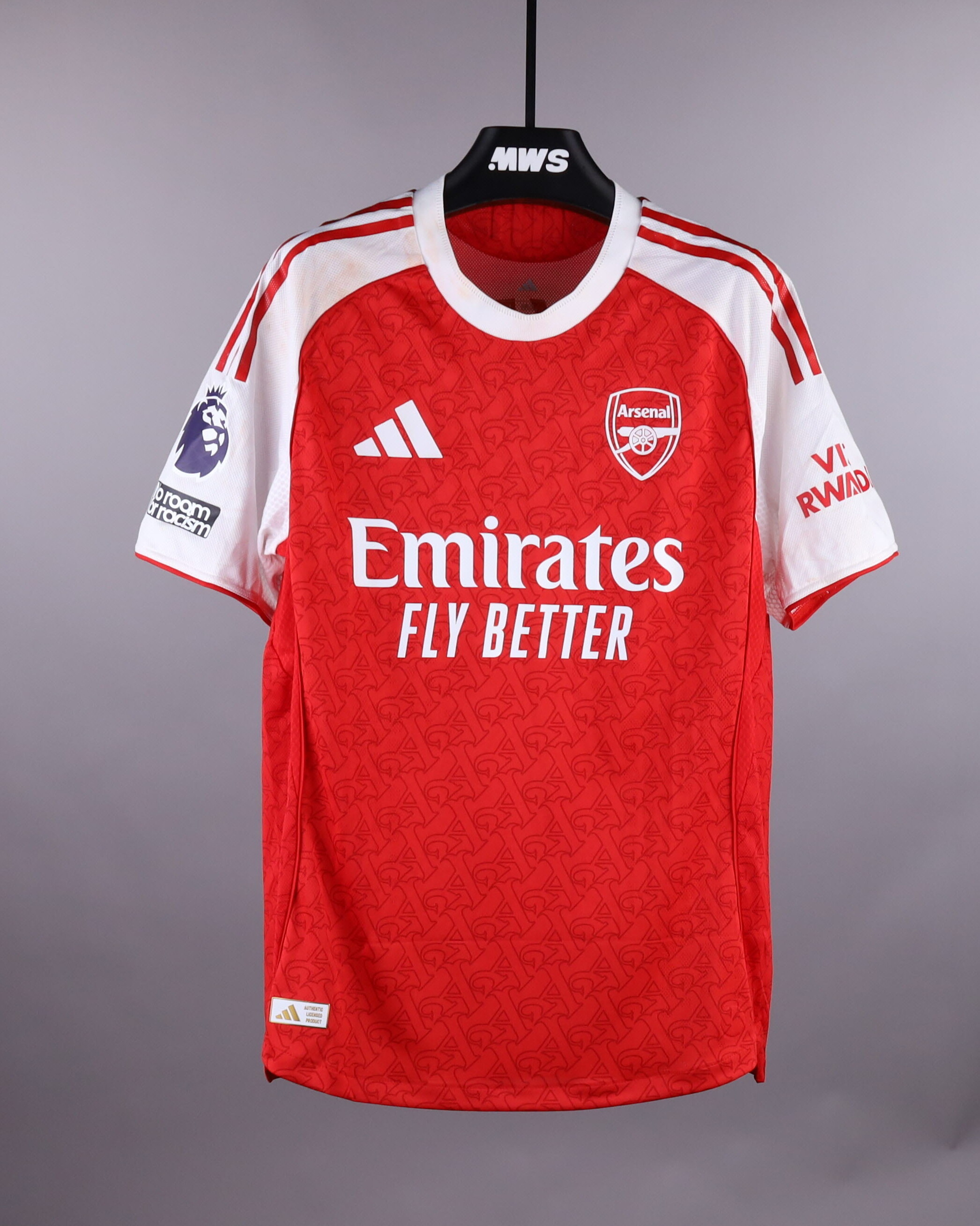 Viktor Gyökeres Arsenal shirt