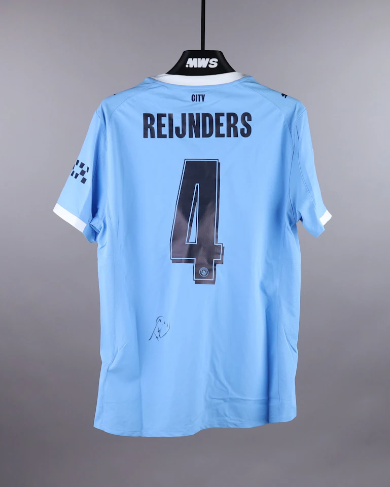 Tijjani Reijnders Manchester City shirt