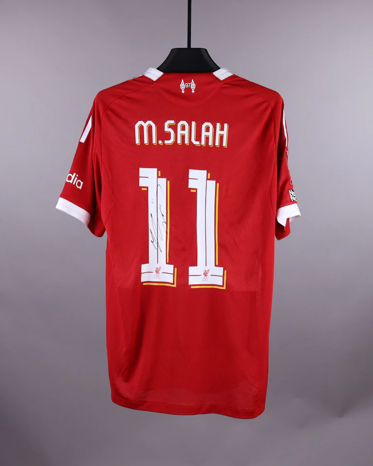 来自Liverpool的Mohamed Salah 球衣